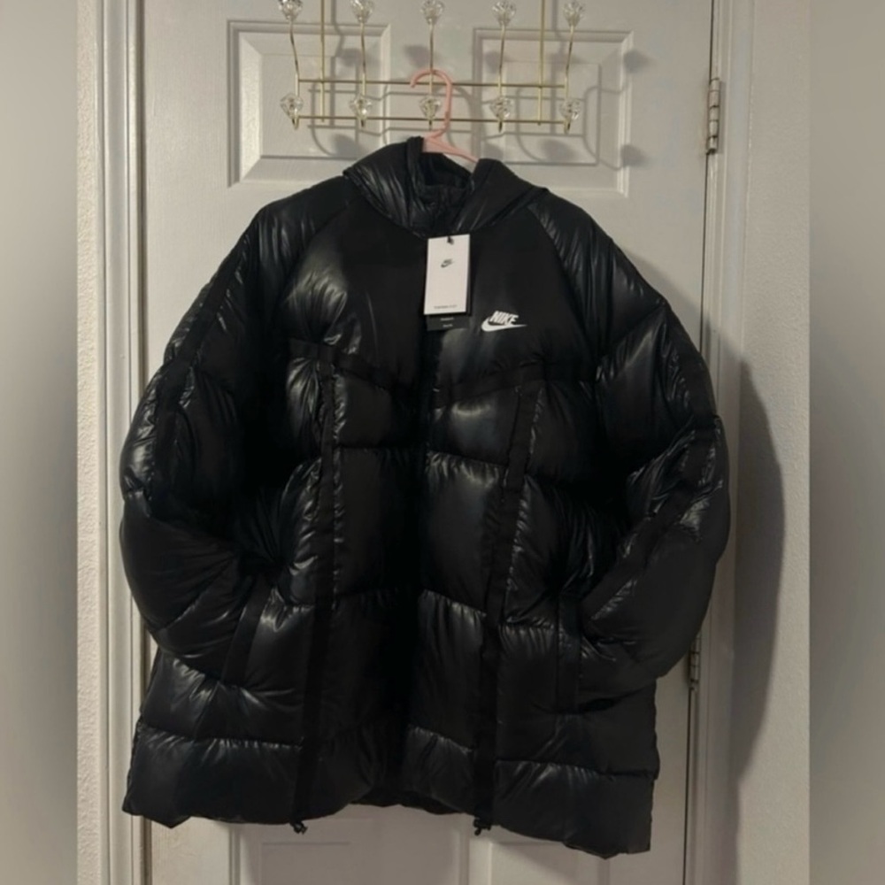 🚫SOLD🚫NEW Nike Oversized Black Puffer Jacket
